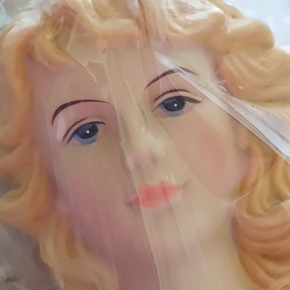 Vintage Porcelain Lady Head and Hands Set by Mangelsen's 3 3/4" Original package - Picture 13 of 13